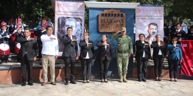 Conmemoran aniversario luctuoso de “Tata Lázaro”, político ejemplar que apoyó a la Mixteca