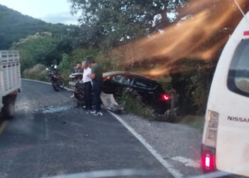 Menor resulta lesionado en  un accidente en la Mixteca