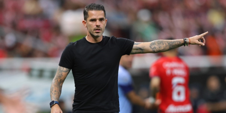 ¡Fernando Gago se marcha de Chivas para dirigir a Boca Juniors!
