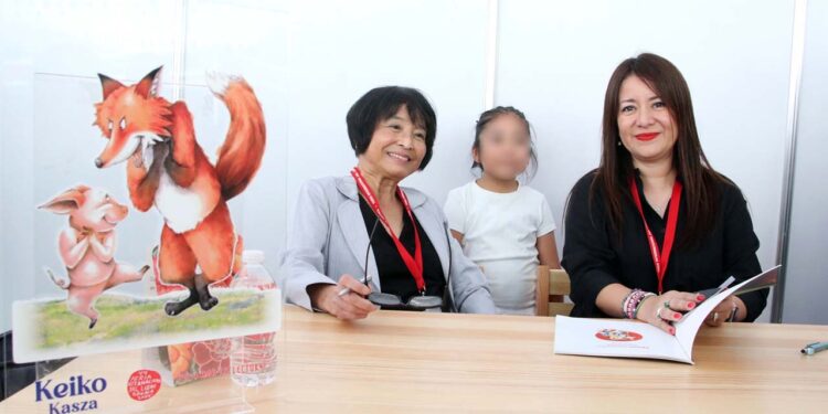 Fotos: Adrián Gaytán // La escritora e ilustradora japonesa Keiko Kasza trajo su mundo a la FILO y lo compartió con decenas de infantes y sus familias.