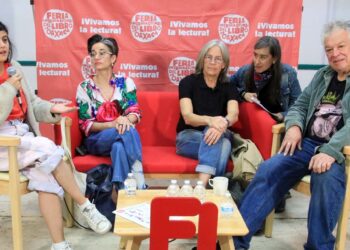 Fotos: Adrián Gaytán // Las escritoras mexicanas Gabriela Jáuregui y Brenda Lozano, la estadounidense Eileen Myles y Goldman dieron a conocer la convocatoria.