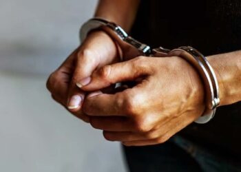 Oficiales de la Policía Municipal aseguraron a un hombre de 31 años de edad.