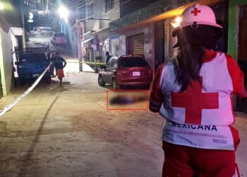 Personal de la Cruz Roja confirmó que el hombre ya no contaba con signos vitales.