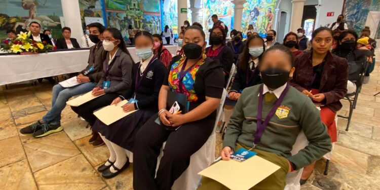 Pidieron a los niños y jóvenes participar para que puedan ser escuchados.