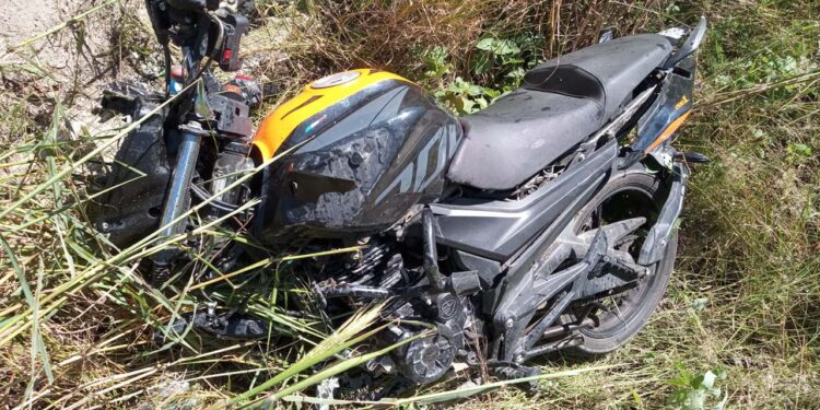 Policía Vial y Guardia Nacional se hicieron cargo del accidente ocurrido.