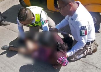 Sofía N. de 74 años fue atendida por paramédicos de la Regiduría de Zaachila.