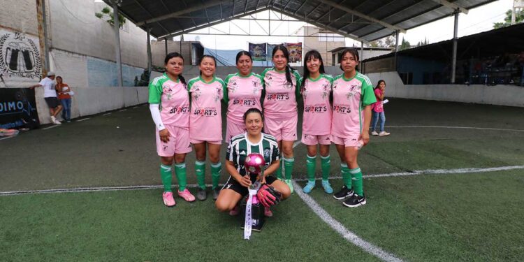 Fotos: Leobardo García Reyes // Sport Juniors se coronó monarca del futbol rápido femenil de la Liga Galaxia.