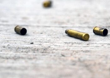 Las dos víctimas mortales perdieron la vida por heridas producidas por arma de fuego calibre 9 milímetros.