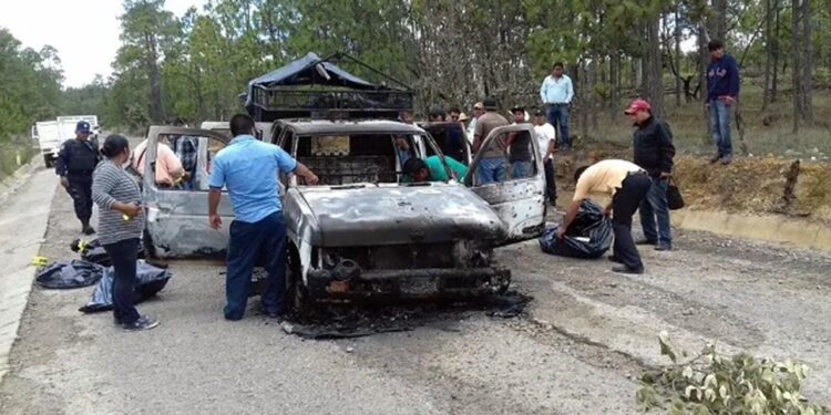 Foto: archivo // El conflicto entre las comunidades ha dejado como saldo bosques incendiados, vehículos incinerados y más de 30 personas asesinadas.