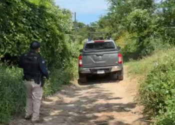 Hallan camioneta con cartuchos percutidos en la Novena Sección de Juchitán