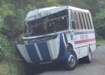 Tras el accidente de camión con niños en el Istmo, solicitan ayuda del gobierno