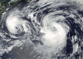 ¡Alerta meteorológica! Posible formación de dos ciclones en el Pacífico