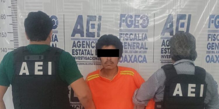 ¡Atroz crimen! Atrapan a presunto matricida en Santa María Huatulco
