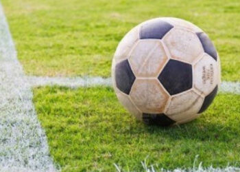 ¡Tragedia en el Futbol! Adolescente pierde la vida tras balonazo en Guanajuato