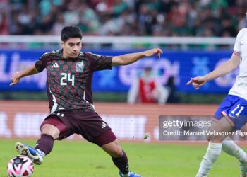 Un adolescente de Alaska debuta con México ante Estados Unidos