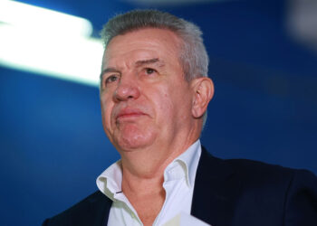 “El Vasco” Javier Aguirre se desvanece súbitamente y lo llevan de emergencia al hospital