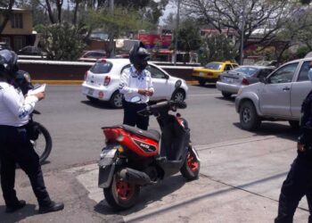Multas de tránsito, “negocio” de casi   2 mdp en Santa Lucía del Camino