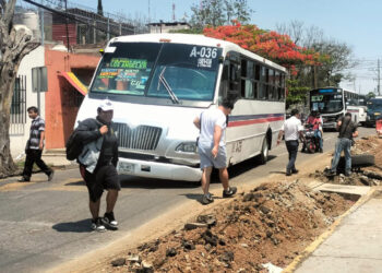 Transporte público de Oaxaca, el peor entre 32 entidades del país