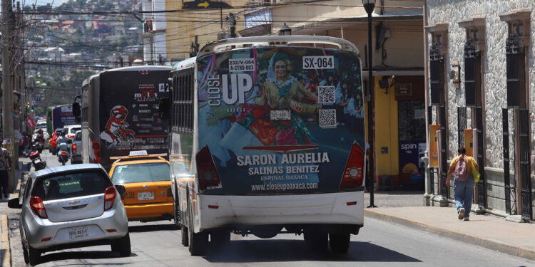 Demanda el pulpo camionero elevar a 10 pesos la tarifa