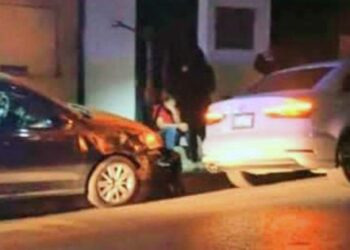 El accidente ocurrió sobre calle Crespo en la capital oaxaqueña.