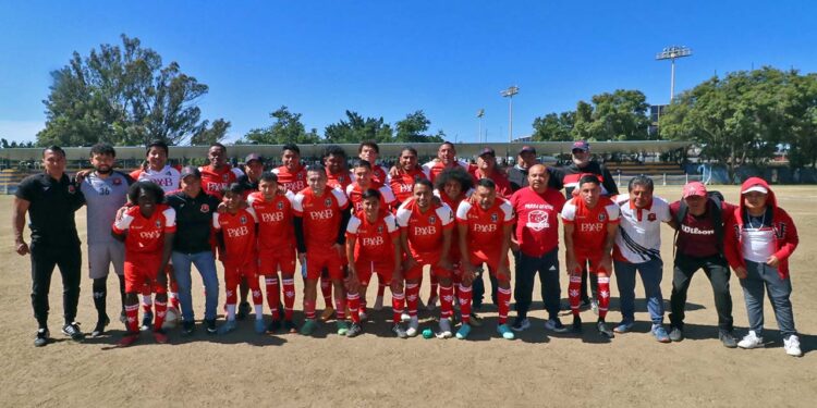 Fotos: Leobardo García Reyes // Deportivo Viguera no pudo anotar a pesar de haber logrado dominar a la UABJO.