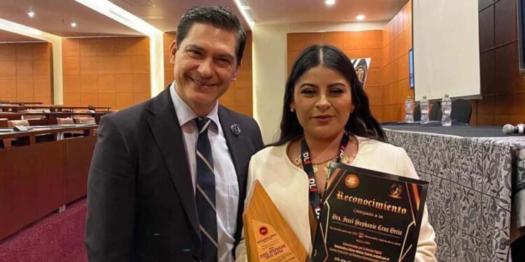 La especialista lleva más de seis años en el tema de armonización facial y ocho años como odontología.