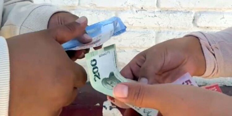 Recomendaron a los ciudadanos recurrir a instituciones financieras formales.