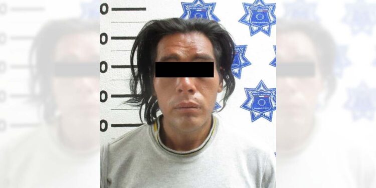 El detenido dijo llamarse Juan J. M. H., de 30 años de edad.