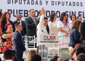 Foto: Adrián Gaytán // Asiste el gobernador Salomón Jara cruz.