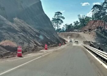 Foto: redes sociales // Además de irregularidades en su construcción, detectan hoyos financieros en la supercarretera Barranca Larga-Ventanilla.