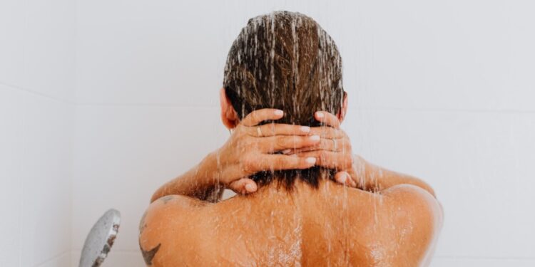 ¿Con qué frecuencia debemos bañarnos?