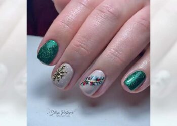 Uñas con motivos navideños