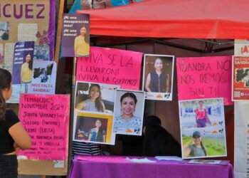 Foto: Adrián Gaytán // Cumple 12 días el plantón de familiares de Sandra E. Domínguez.