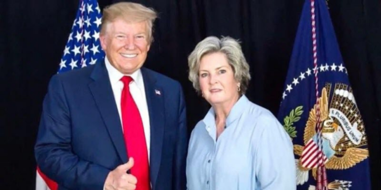 ¡Trump nombra a Susie Wiles como jefa de gabinete!