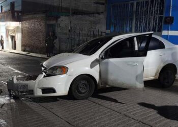 El exceso de velocidad, las distracciones, la ebriedad y el cansancio son las principales causas de accidente.