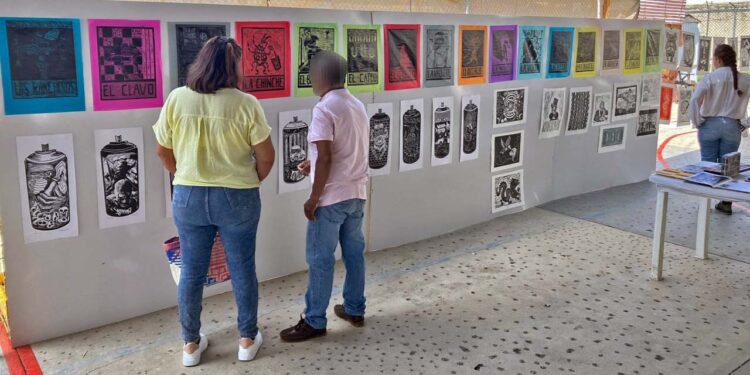Foto: cortesía // Exposición de obras de Personas Privadas de la Libertad del Centro Penitenciario de Etla.