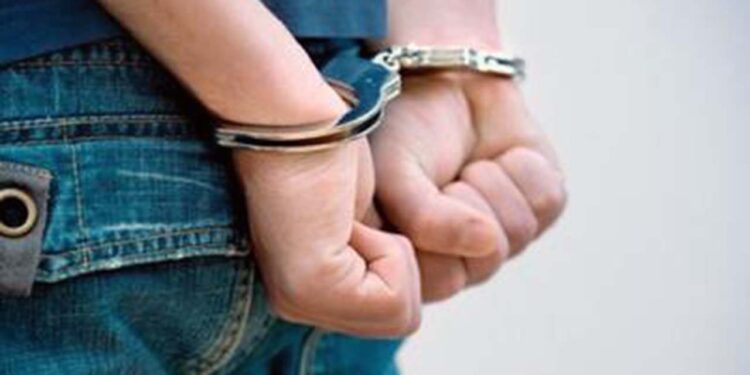 Foto: internet – ilustrativa // Los vecinos mencionaron que no era la primera vez que los detenidos realizan este tipo de actividades