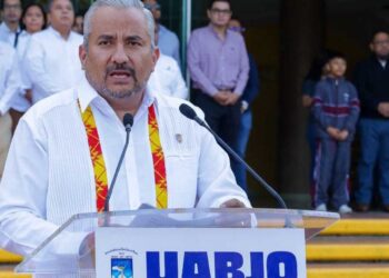 México necesita una revolución de conciencias: Rector Cristian Carreño