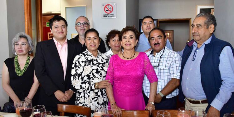 Lilí Mayoral cumple   75 años de vida 