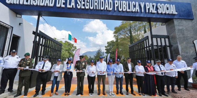 Foto: Adrián Gaytán // La Universidad de la Seguridad Pública y de la Paz fue inaugurada por el gobernador Salomón Jara.