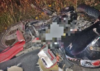 La persona fallecida presentaba fracturas en el antebrazo y la rodilla del lado izquierdo.