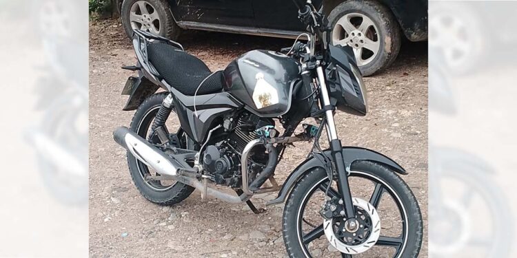 La unidad de motor se encontraba estacionada en la agencia El Carmen.