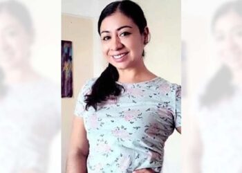 Las autoridades ofrecen 500 mil pesos por información que permita localizar a Sandra Domínguez Martínez.