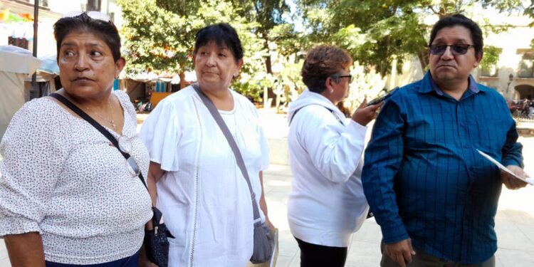 Los afectados explicaron la forma en que el STPEIDCEO otorgó una plaza de base de su hermano fallecido a otra persona ajena.
