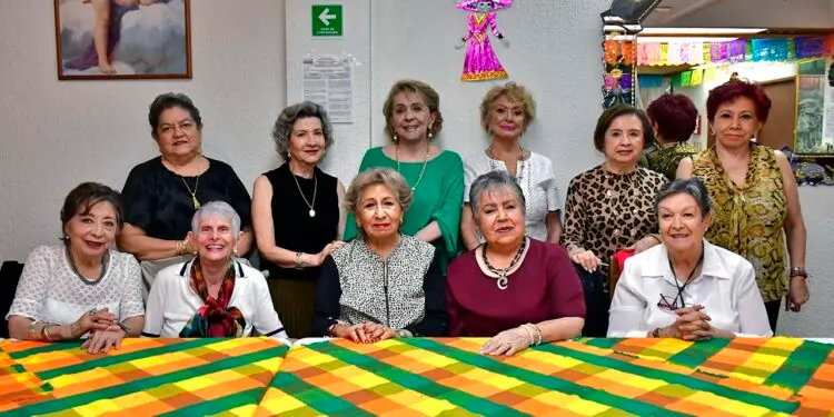 Fotos: Rubén Morales // Pila Melgoza, Lupita Borges, Mayola Audiffred, Chela Aragón, Adriana Díaz, Tatis Fernández, Olga Paz, Geña Campa, Mina Fernández, Toña Diaz y Nina Castañeda.
