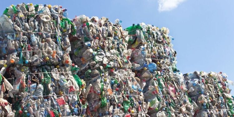 ¡México al frente de la basura! ¿Sabías que los microplásticos nos están afectando más de lo que crees?