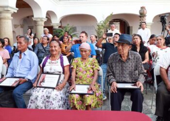 Se reconoció a quienes preservan, promueven y difunden la riqueza cultural del estado.