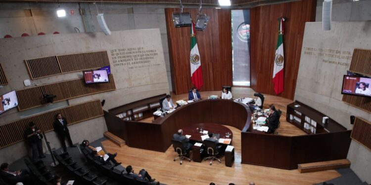 ¿Se detiene o sigue? El Tribunal Electoral decidirá el futuro de la elección de jueces y ministros