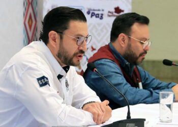 Foto: Adrián Gaytán // Solo dos personajes ofrecieron ayer la conferencia de seguridad. Jesús Romero aseguró que gobiernos previos vigilaban a líderes de organizaciones.
