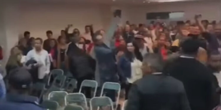 Disputa y férrea división por nueva dirigencia de burócratas